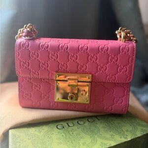 Padlock Shoulder Bag Guccissima Leather Small